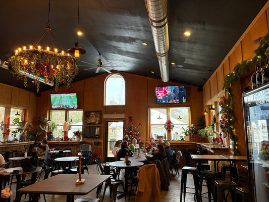 A Christmas Wonderland at Eavesdrop Brewery